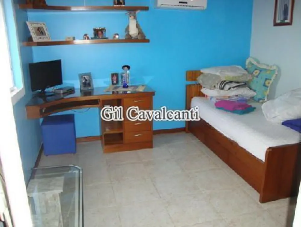 Casa, 4 quartos, 235 m² - Foto 1