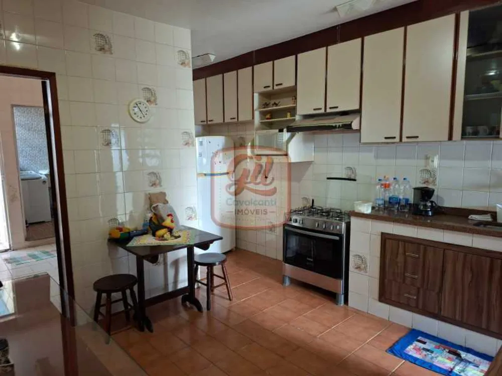 Casa, 3 quartos, 193 m² - Foto 2