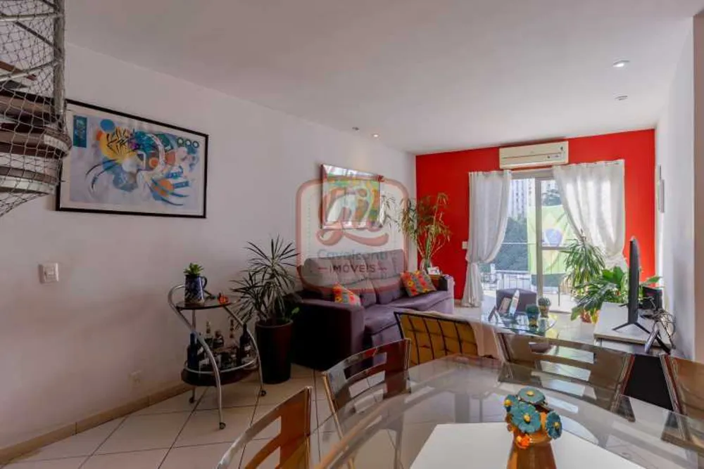 Cobertura, 3 quartos, 208 m² - Foto 2