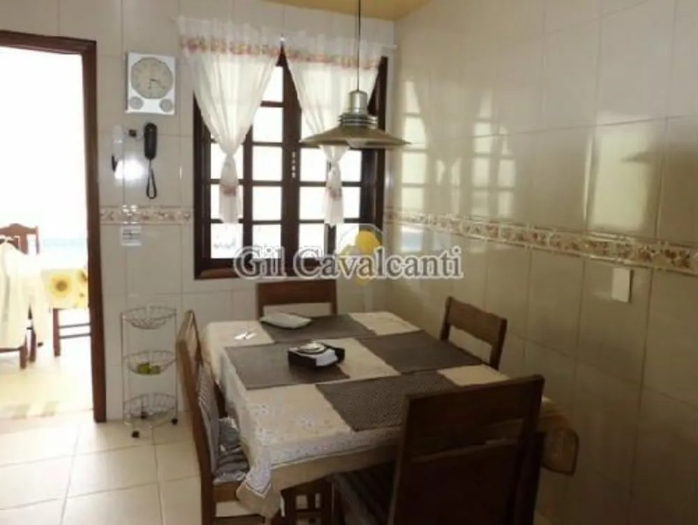Casa, 3 quartos, 217 m² - Foto 13