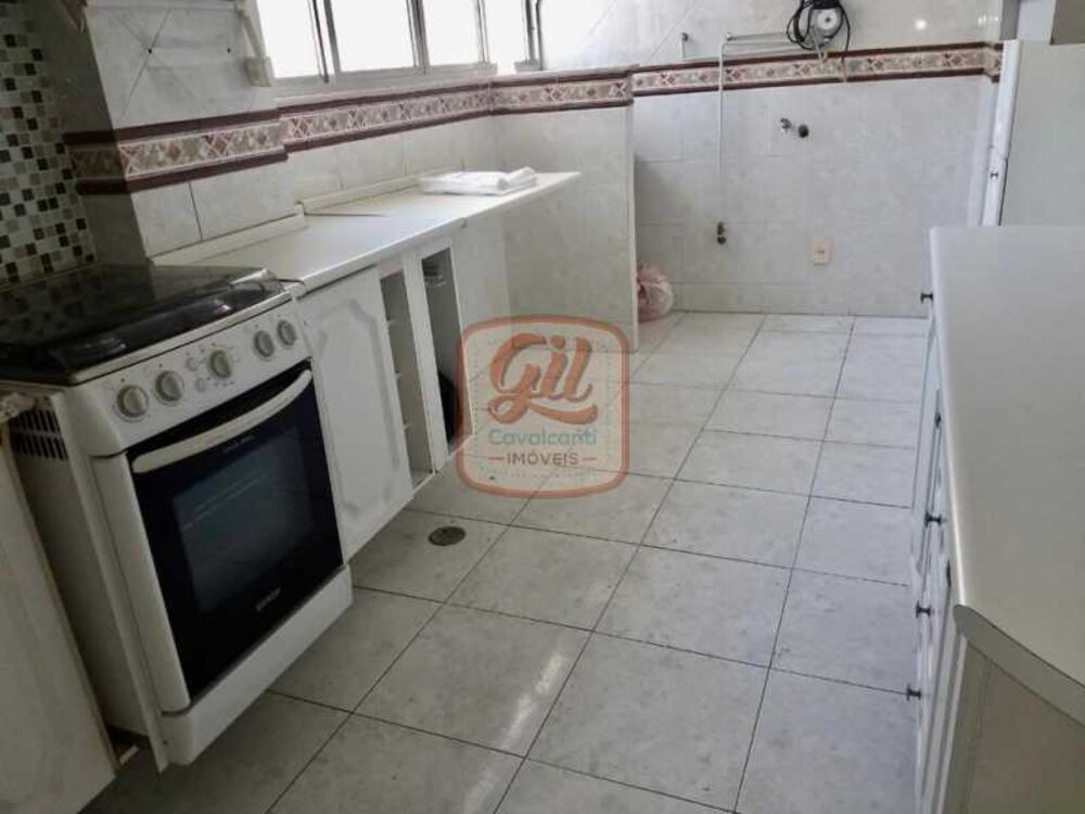 Apartamento à venda com 2 quartos, 70m² - Foto 9