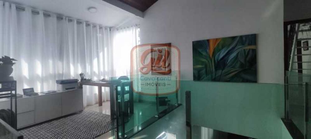 Casa, 3 quartos, 214 m² - Foto 1