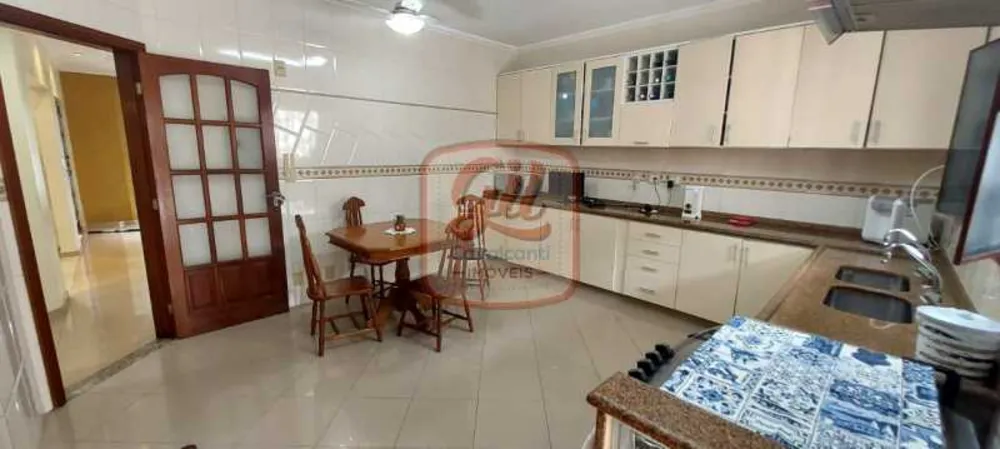 Casa, 4 quartos, 254 m² - Foto 10