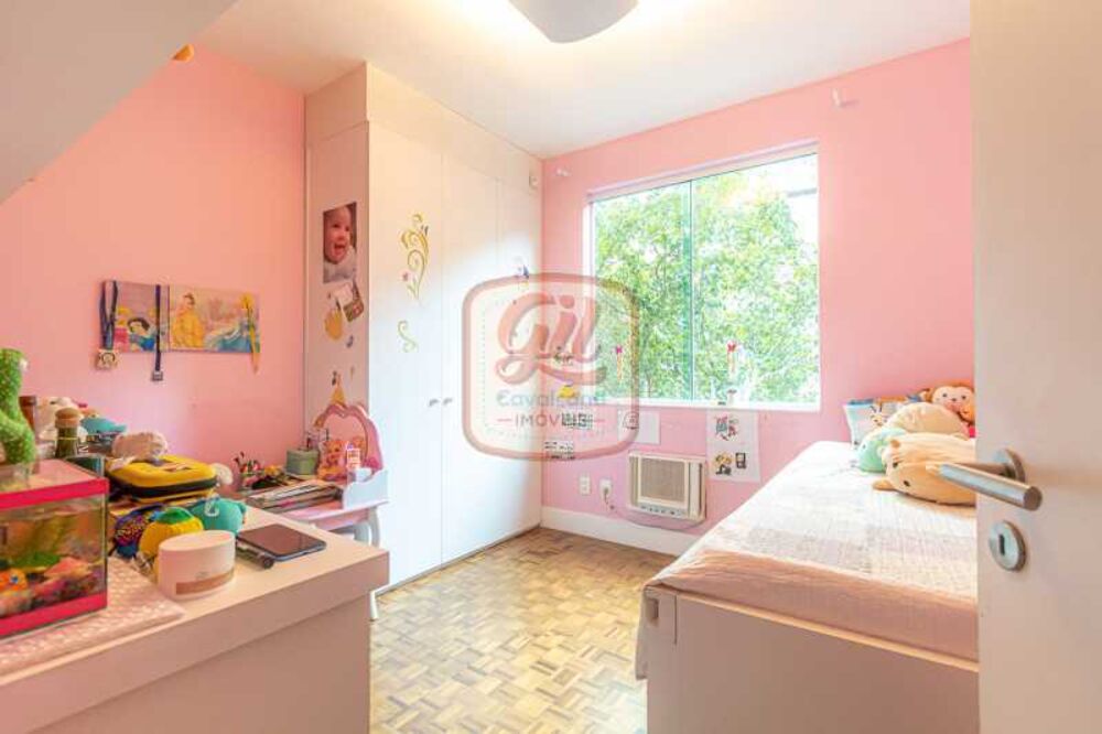 Casa de Vila à venda com 4 quartos, 595m² - Foto 9