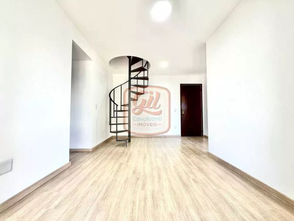 Cobertura, 3 quartos, 138 m² - Foto 2