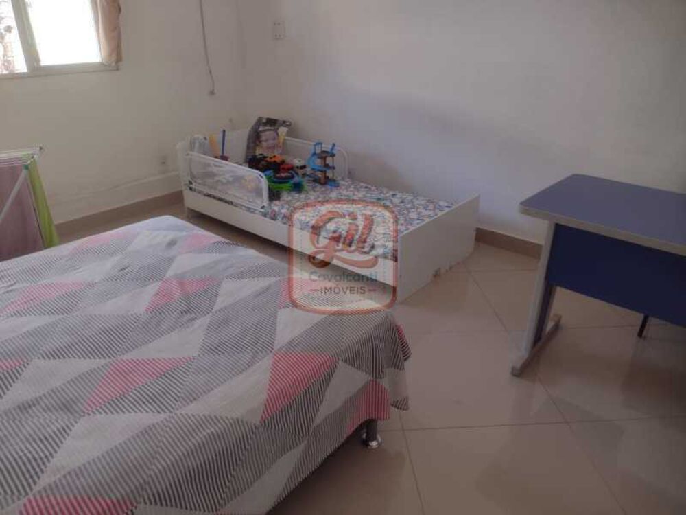 Casa, 3 quartos, 207 m² - Foto 2