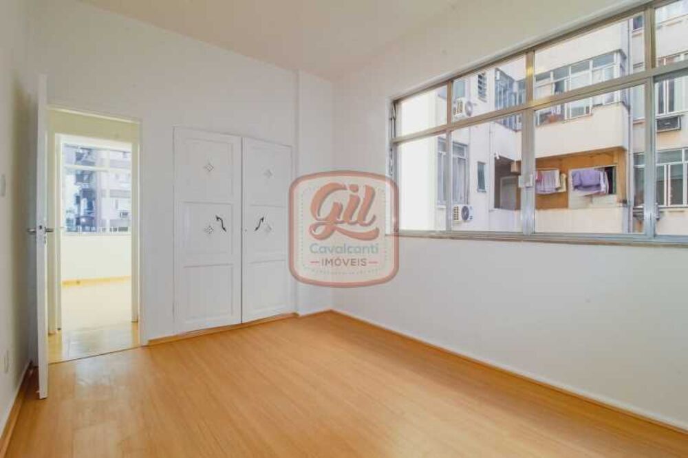 Apartamento à venda com 3 quartos, 91m² - Foto 2