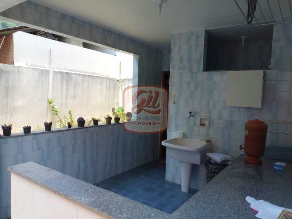 Casa de Condomínio à venda com 3 quartos, 310m² - Foto 6