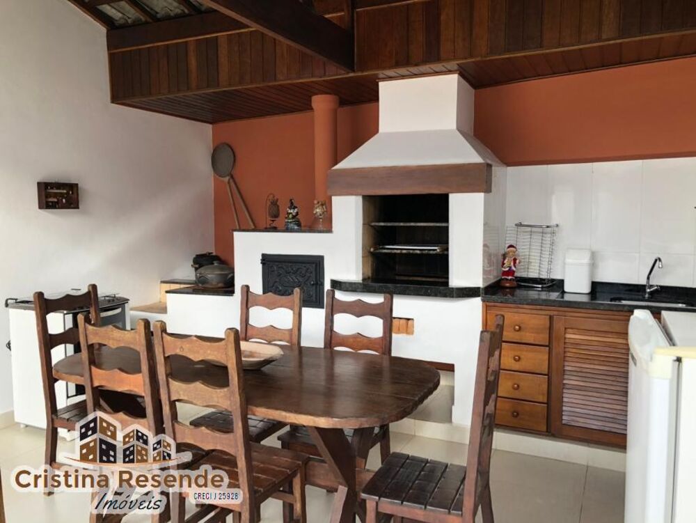 Sobrado, 3 quartos, 299 m² - Foto 2