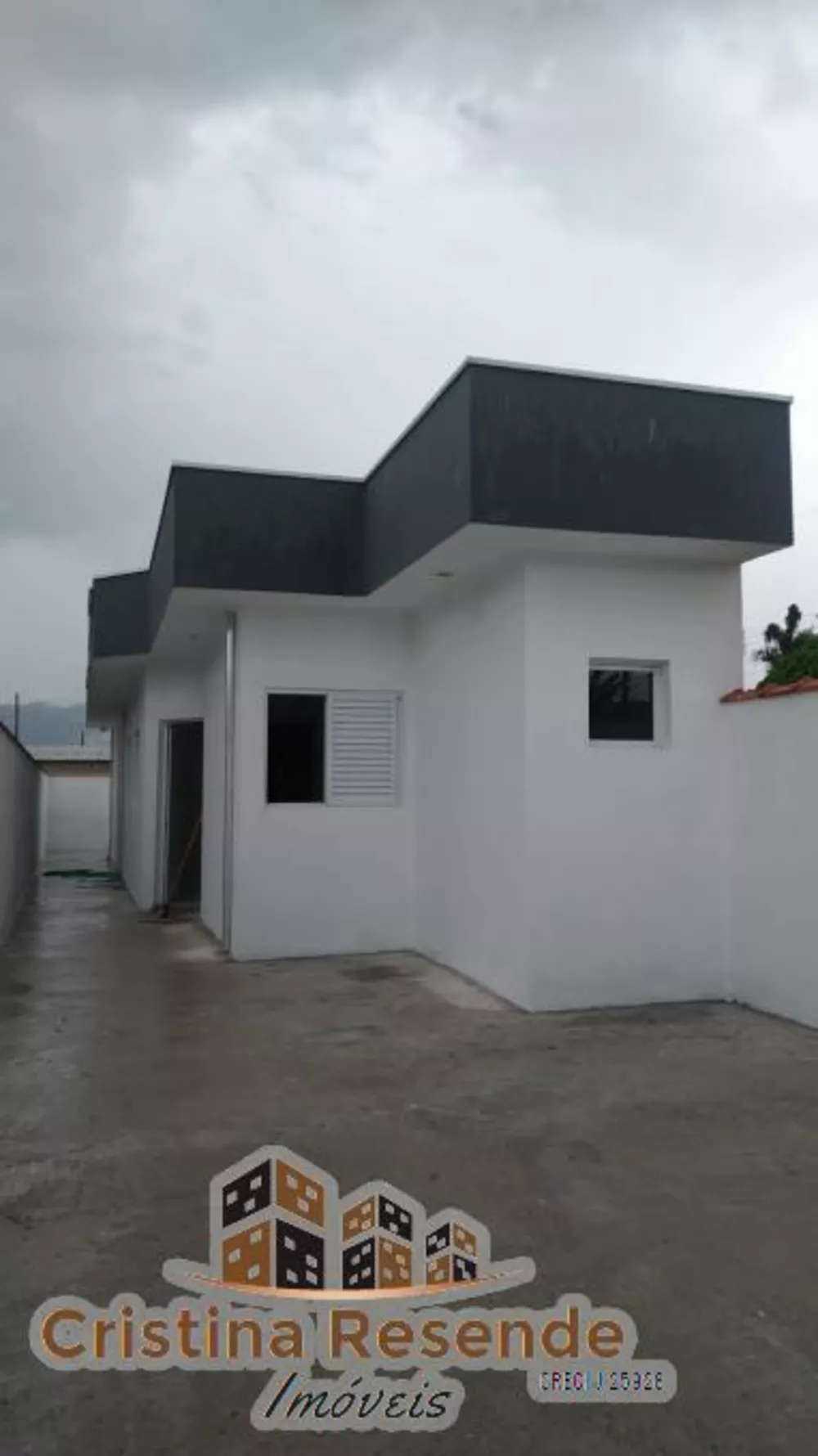 Casa à venda com 4 quartos, 1030m² - Foto 2