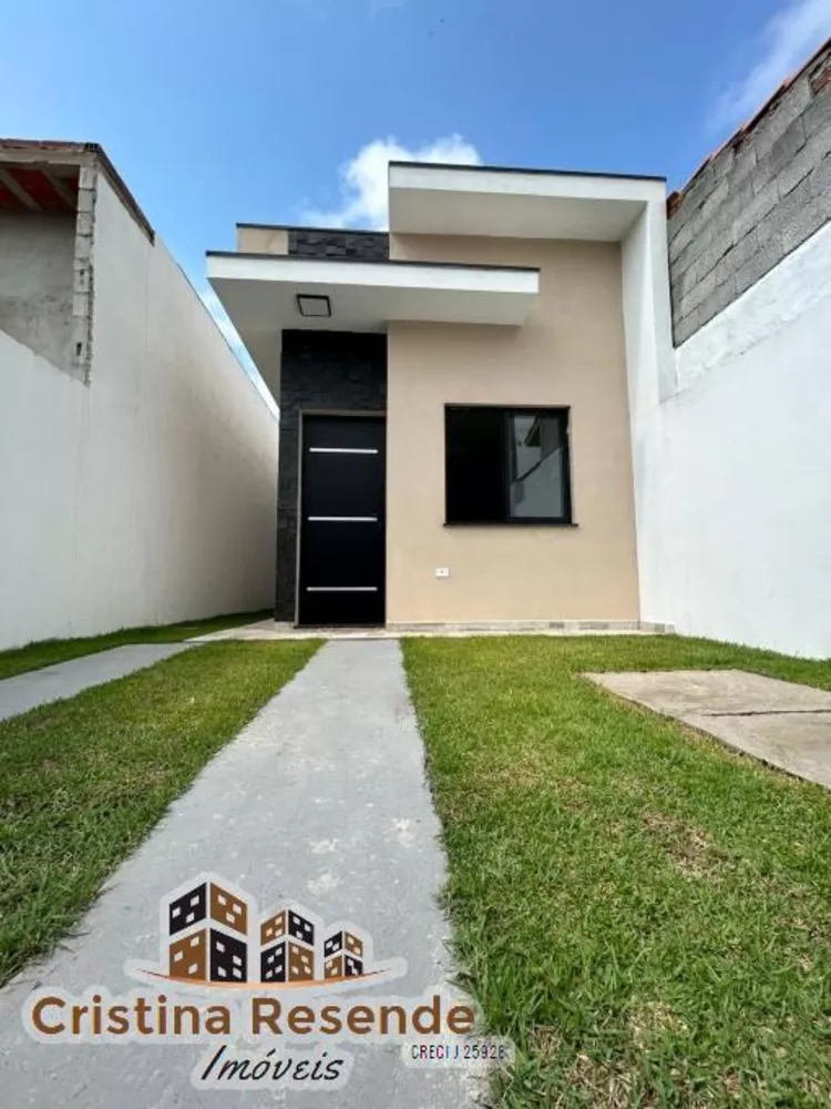 Casa à venda com 2 quartos, 125m² - Foto 1