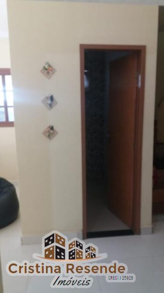 Casa, 3 quartos, 230 m² - Foto 1