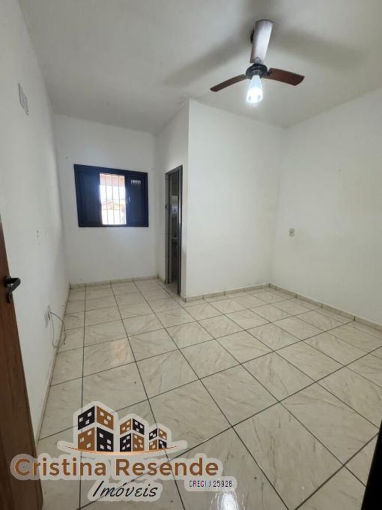 Casa à venda com 2 quartos, 360m² - Foto 5