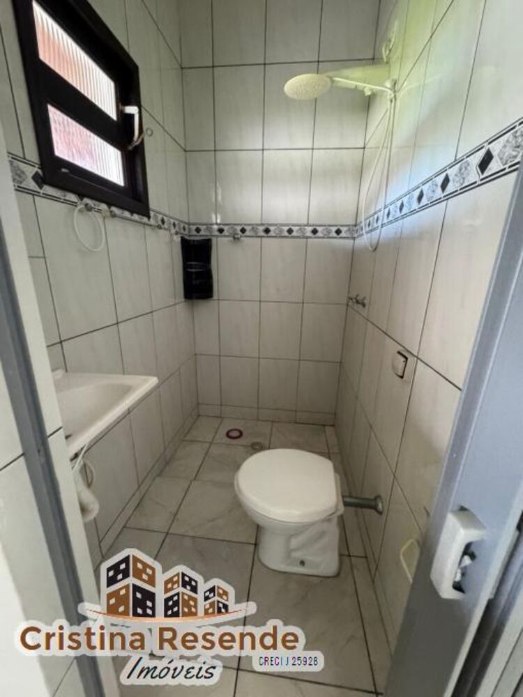 Casa à venda com 2 quartos, 360m² - Foto 6