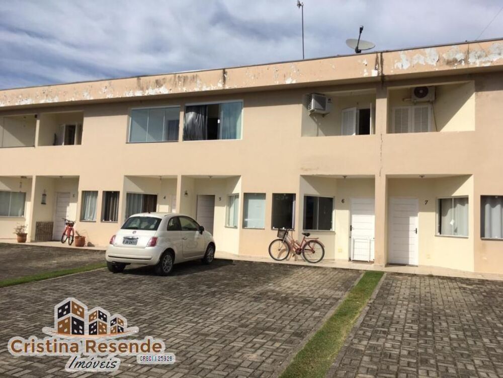 Casa à venda com 2 quartos, 11033m² - Foto 1