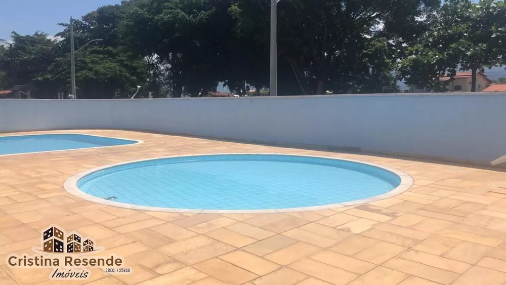 Casa à venda com 4 quartos, 375m² - Foto 2