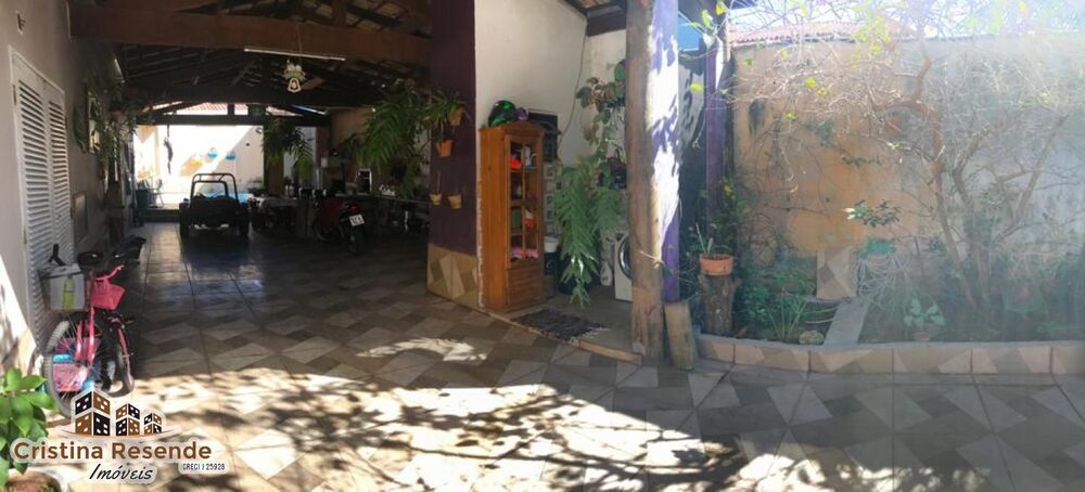 Casa, 3 quartos, 250 m² - Foto 1