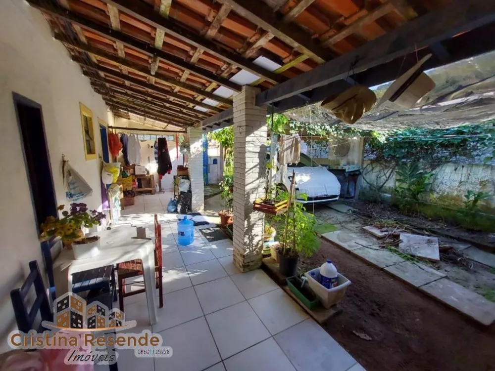 Casa à venda com 2 quartos, 122m² - Foto 3