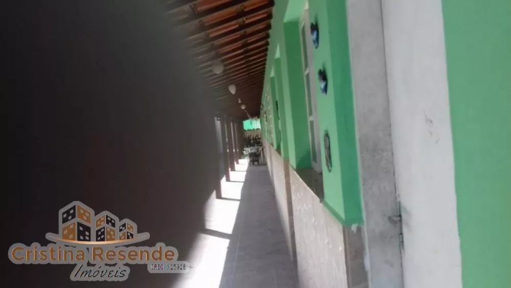 Casa de Condomínio à venda com 2 quartos, 70m² - Foto 1