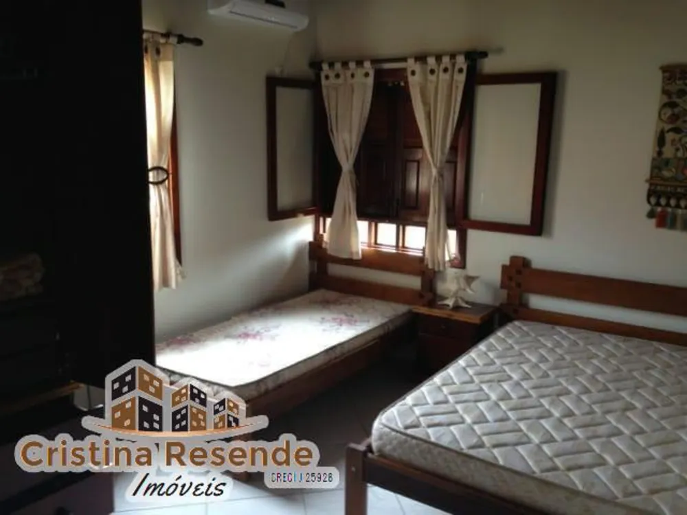 Casa, 4 quartos, 240 m² - Foto 11