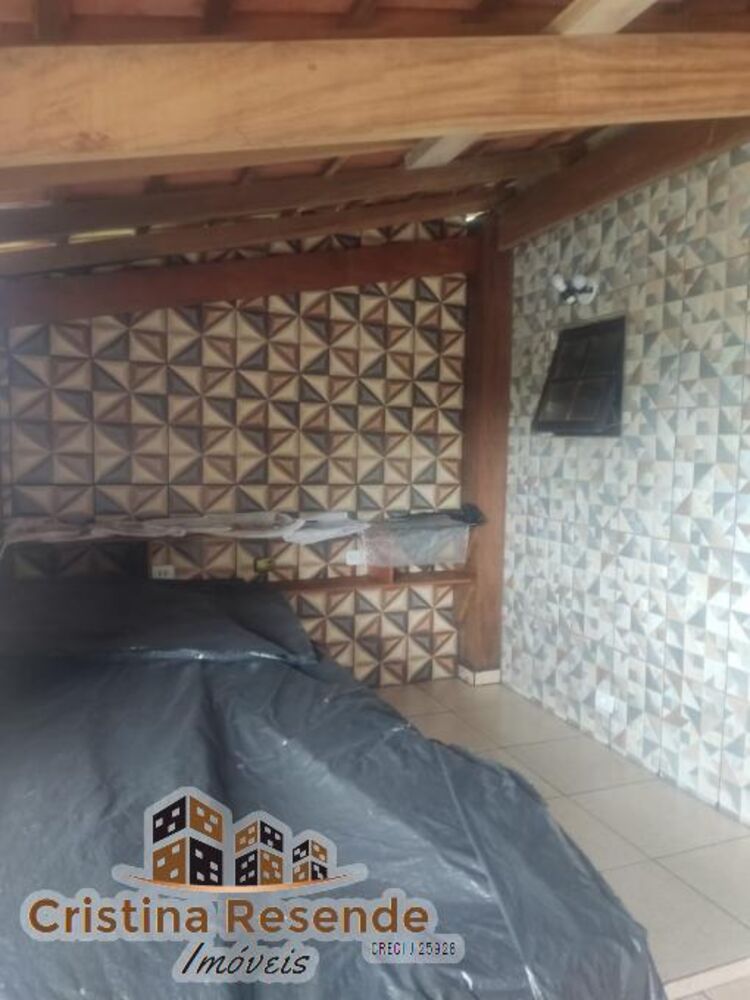 Casa, 3 quartos, 2331 m² - Foto 1
