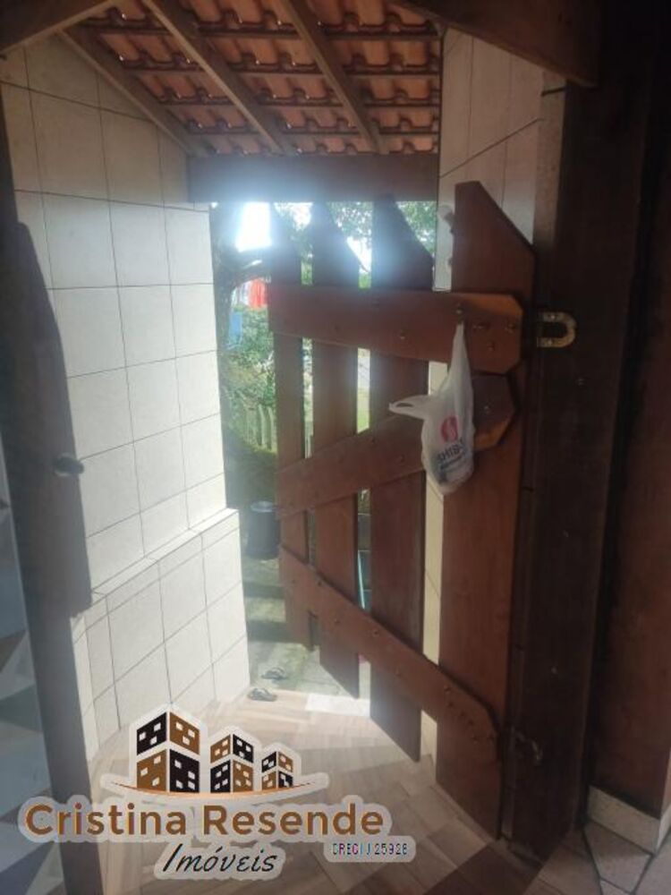Casa, 3 quartos, 2331 m² - Foto 3