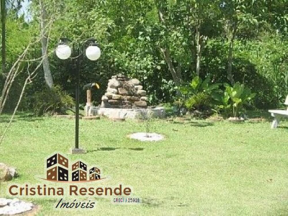 Casa de Condomínio à venda com 4 quartos, 360m² - Foto 3