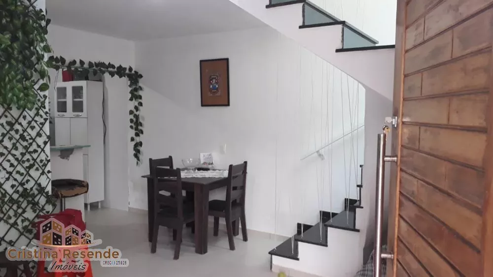 Sobrado à venda com 3 quartos, 173m² - Foto 1