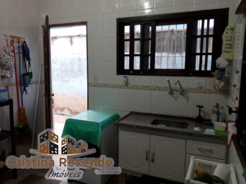 Casa, 3 quartos, 250 m² - Foto 1