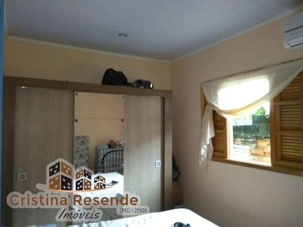 Casa, 2 quartos, 210 m² - Foto 1