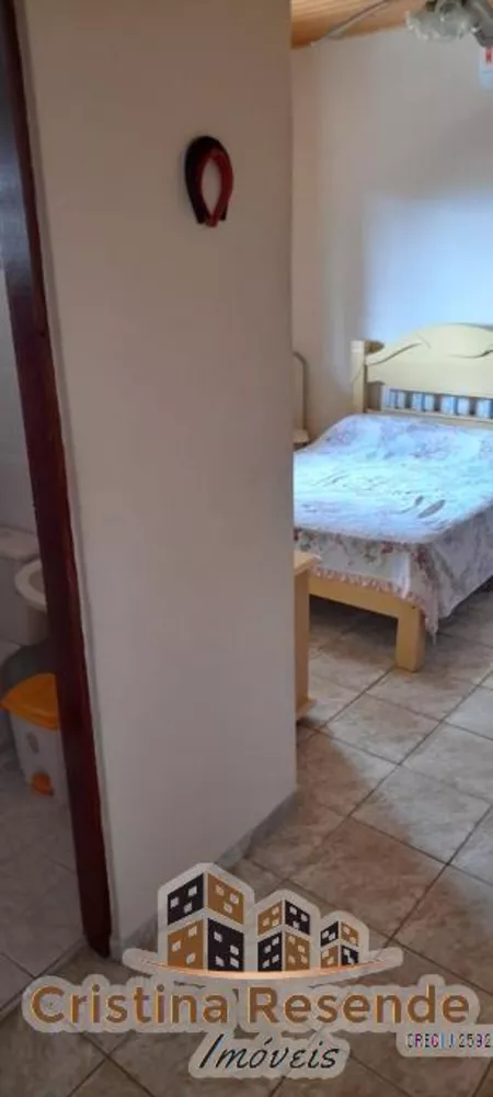 Sobrado à venda com 5 quartos, 300m² - Foto 4