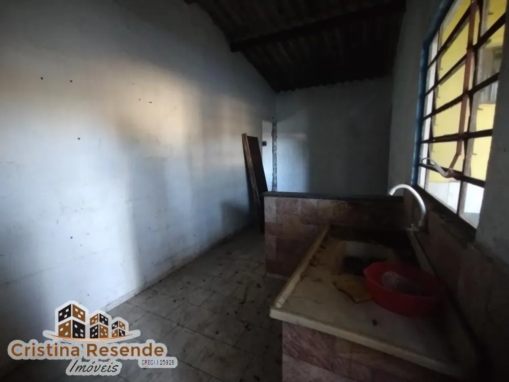 Casa, 2 quartos, 300 m² - Foto 2