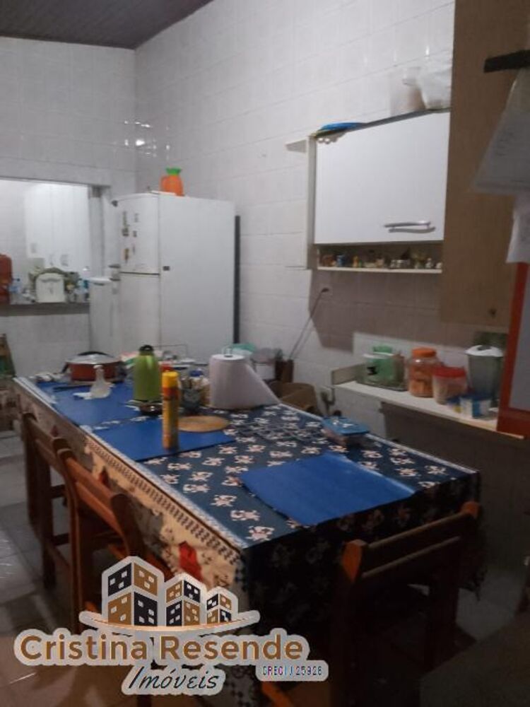 Casa, 4 quartos, 250 m² - Foto 2