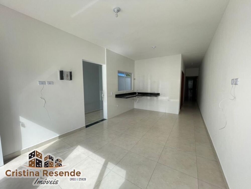 Casa à venda com 2 quartos, 150m² - Foto 4