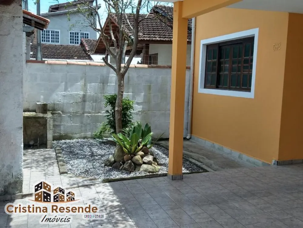 Casa, 4 quartos, 299 m² - Foto 2