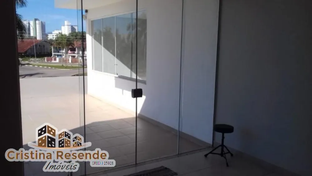 Casa, 3 quartos, 500 m² - Foto 1