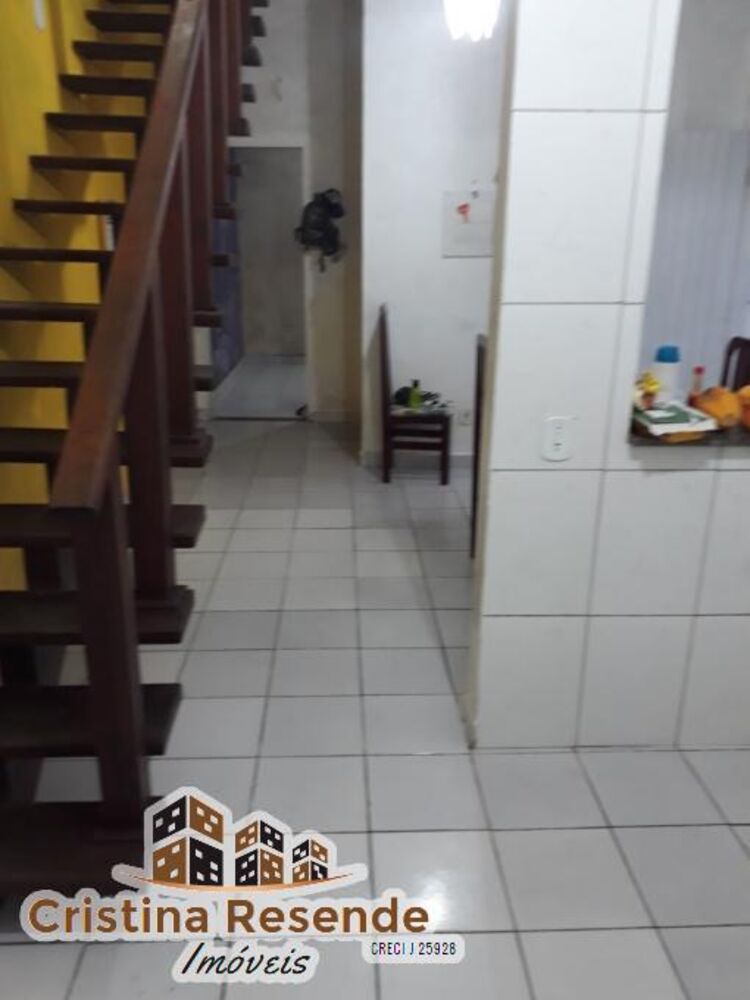Sobrado, 5 quartos, 200 m² - Foto 2
