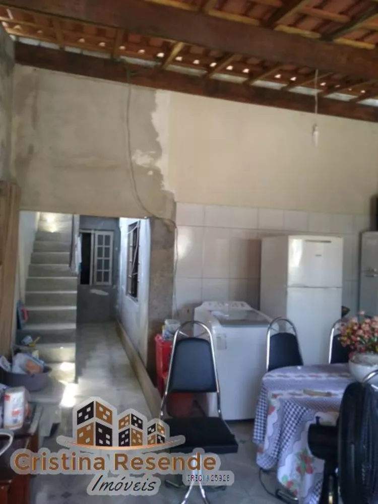 Casa à venda com 3 quartos, 156m² - Foto 4