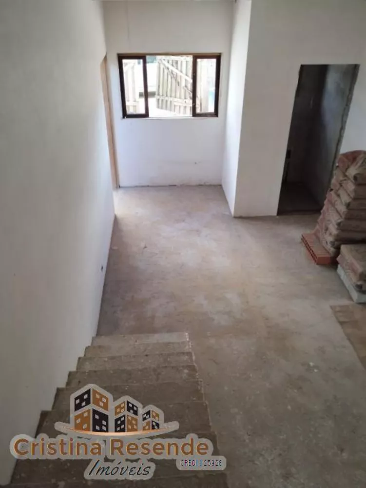 Sobrado à venda com 2 quartos, 150m² - Foto 8