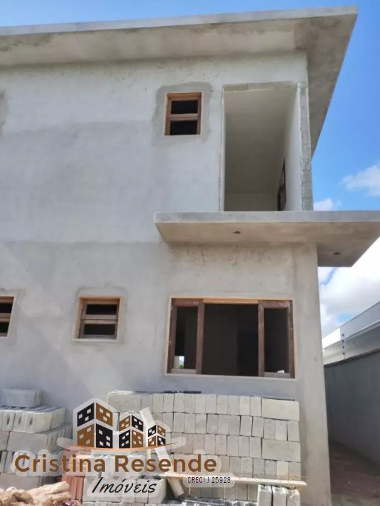 Sobrado à venda com 2 quartos, 150m² - Foto 1