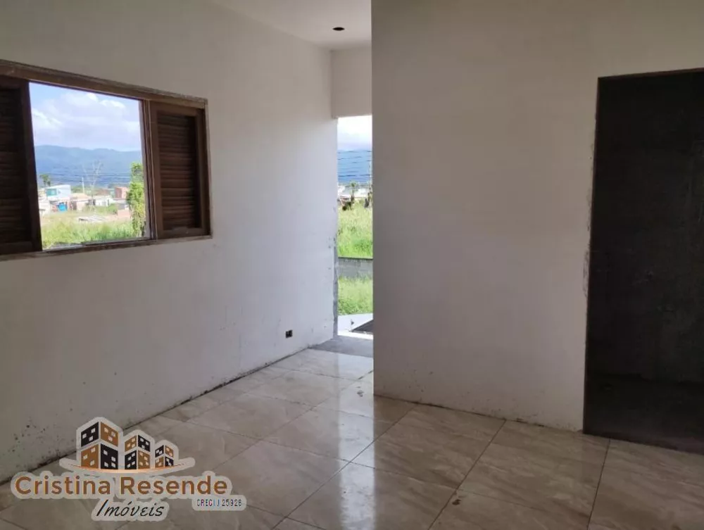 Sobrado à venda com 2 quartos, 150m² - Foto 3