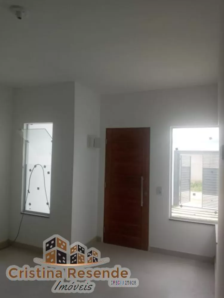 Casa à venda com 2 quartos, 125m² - Foto 5