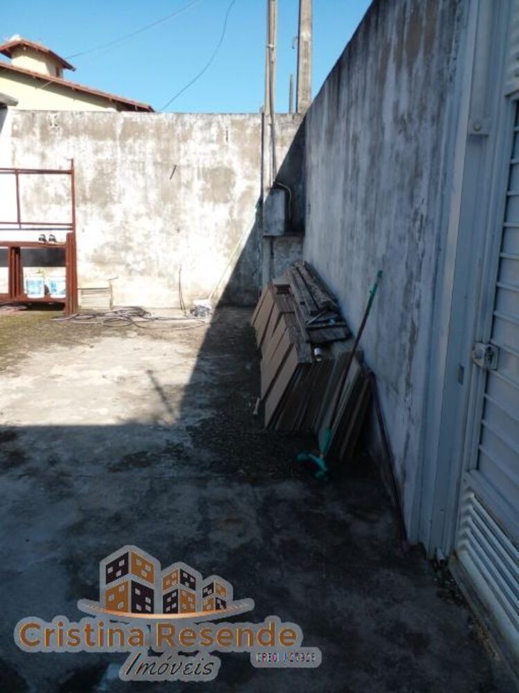 Casa, 2 quartos, 300 m² - Foto 1