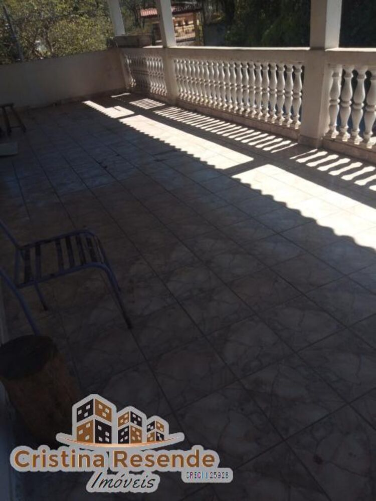 Casa, 2 quartos, 200 m² - Foto 1