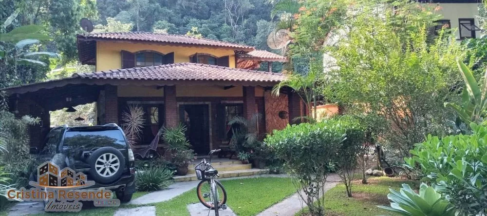 Casa à venda com 5 quartos, 650m² - Foto 1