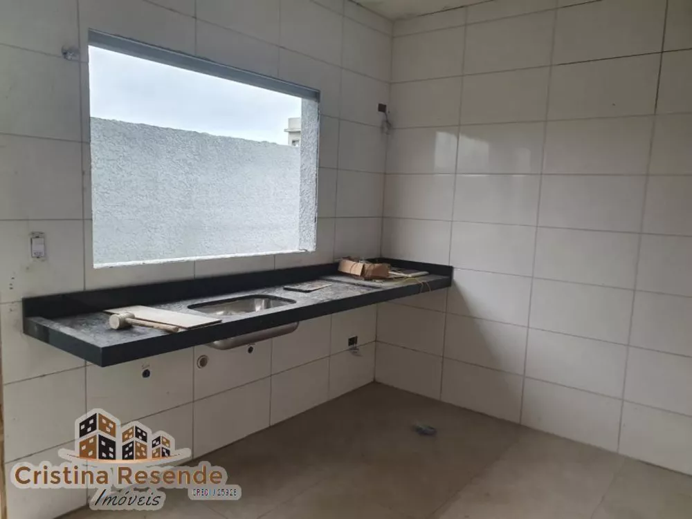 Sobrado à venda com 2 quartos, 76m² - Foto 4