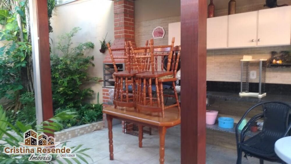 Casa, 4 quartos, 300 m² - Foto 3