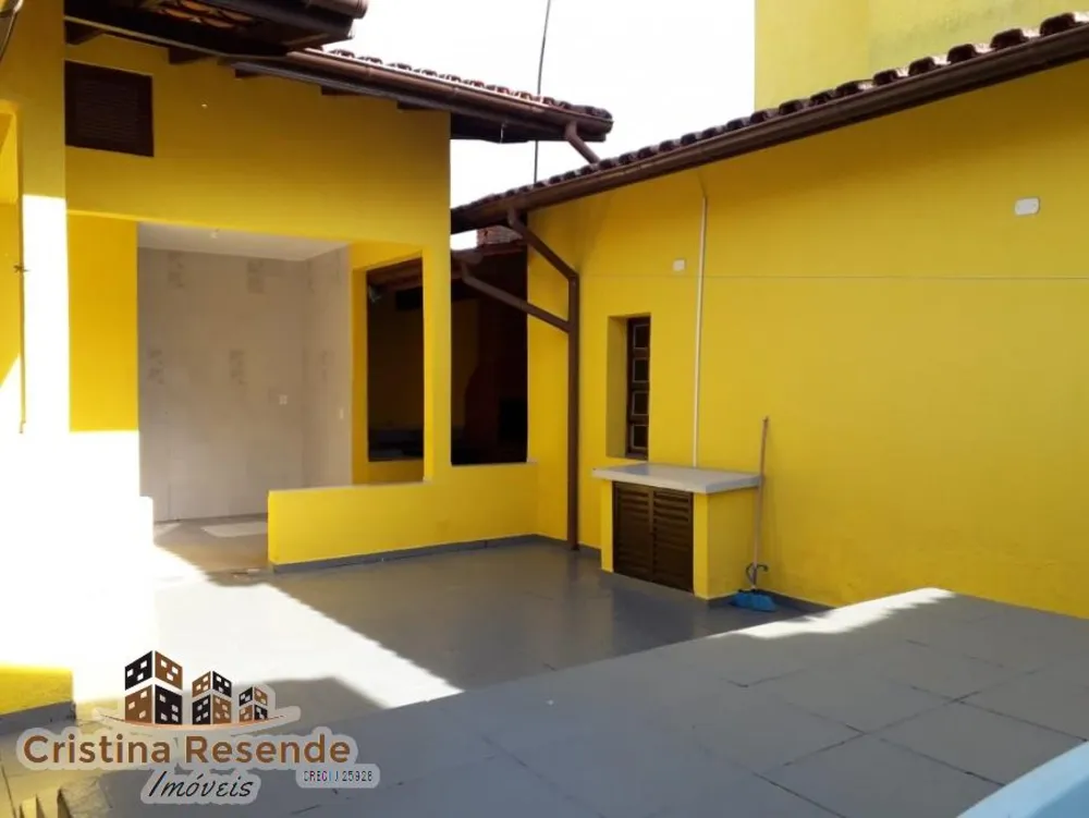 Casa, 2 quartos, 360 m² - Foto 1