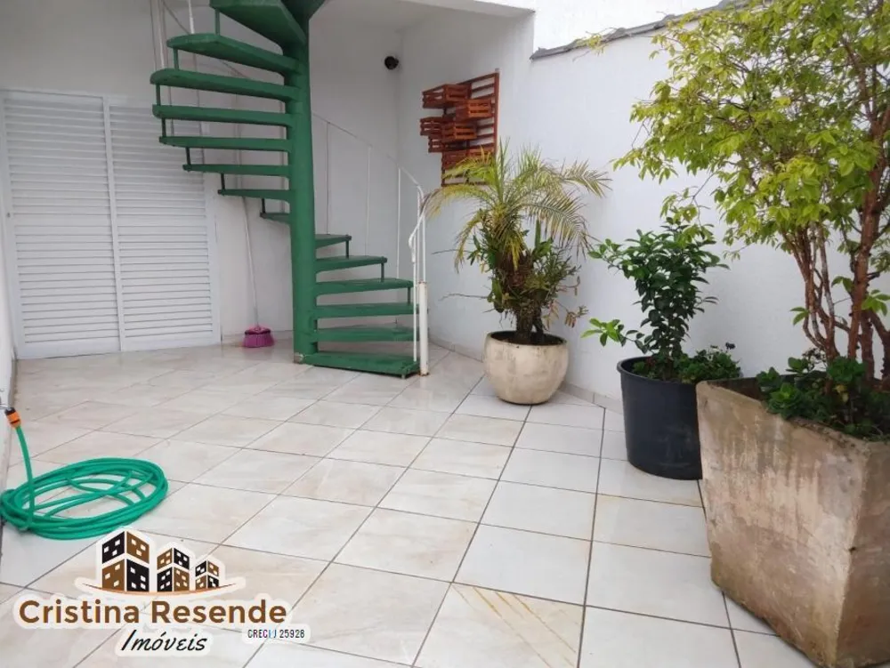 Sobrado, 4 quartos, 504 m² - Foto 1