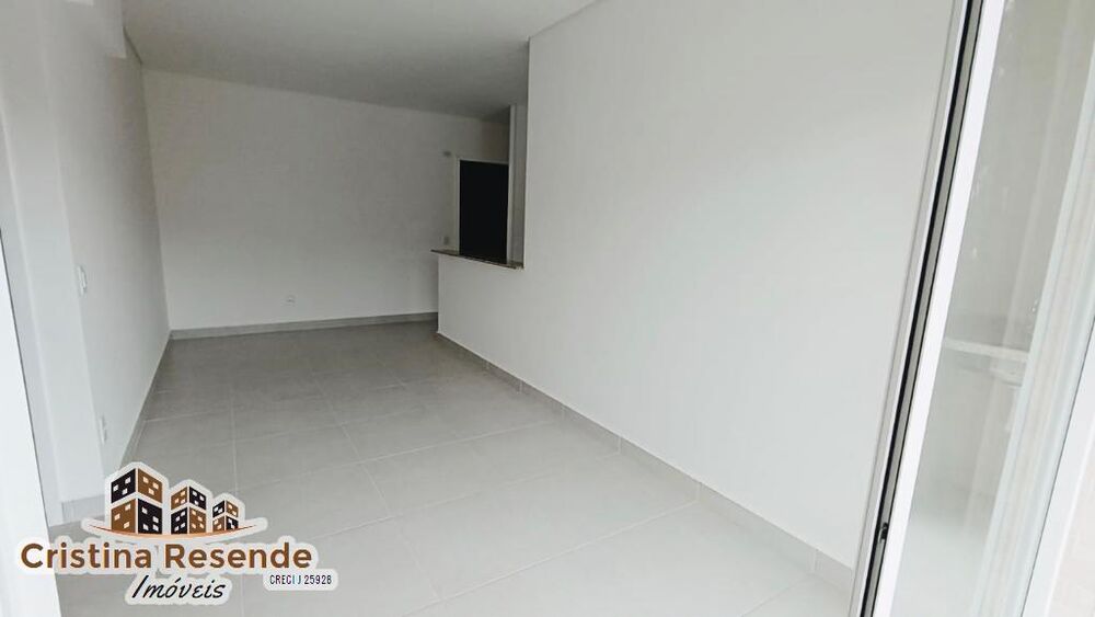 Apartamento à venda com 2 quartos, 62m² - Foto 1